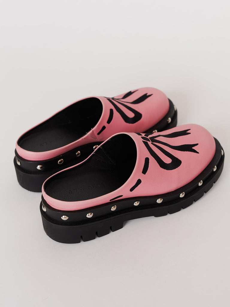 Pink clogs online