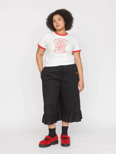 model:Zaynab wears size XXL and is 5’8”